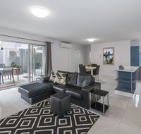 FV4006 Apartments - Accommodation Mermaid Beach