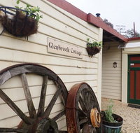 Glenbrook House  Cottage - Accommodation Mermaid Beach