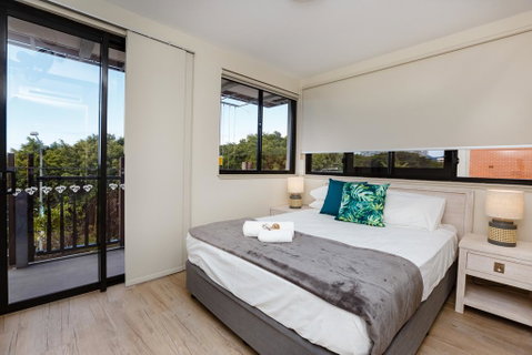 Global Backpackers Cairns - Accommodation Mermaid Beach 2