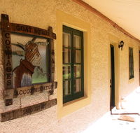 Goat Square Cottages - Accommodation Mermaid Beach