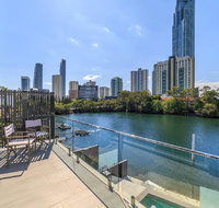 Gold Coast Private Homes - Waterfront Villas Paradise Island - Accommodation Mermaid Beach