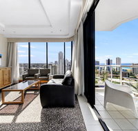 Gold Tower Private One Bedroom Apartment - Accommodation Mermaid Beach