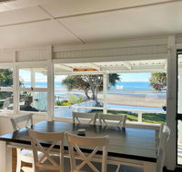 Golden Sands at Beachmere - Accommodation Mermaid Beach