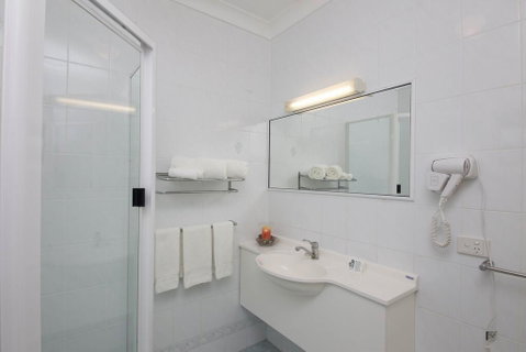 Golf Club Motor Inn Wingham - Accommodation Mermaid Beach 3