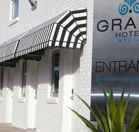 Grand Hotel and Studios - Accommodation Mermaid Beach