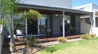 Grange Water View Yarrawonga