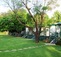 Gundagai Cabins  Tourist Park - Accommodation Mermaid Beach
