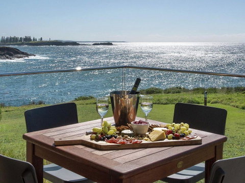 Headland Hideaway- Kiama - Accommodation Mermaid Beach 0