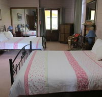 Henry's Cottage - Accommodation Mermaid Beach