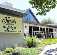 Henry's Quirindi - Accommodation Mermaid Beach