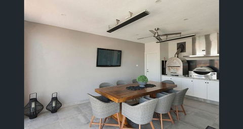 Holiday Vista Wallaroo - Accommodation Mermaid Beach 3