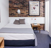 Hornsby Inn - Accommodation Mermaid Beach
