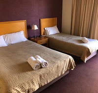 Horse  Jockey Hotel Motel - Accommodation Mermaid Beach