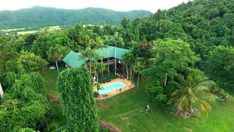 Jackaroo Treehouse Mission Beach - Accommodation Mermaid Beach 0