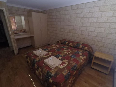 Kalbarri Tudor Holiday Park - Accommodation Mermaid Beach 1