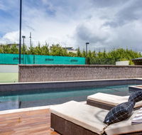 Kalina Retreat resort style tennis  pool - Accommodation Mermaid Beach