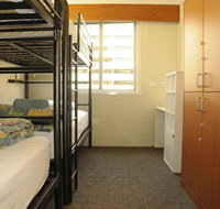 Kangaroo Inn - Accommodation Mermaid Beach