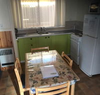 Kellraine Holiday Units