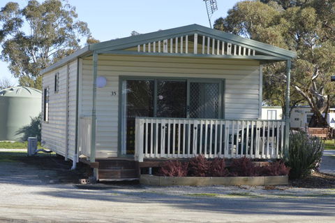 Kerang Cabins - Accommodation Mermaid Beach 0