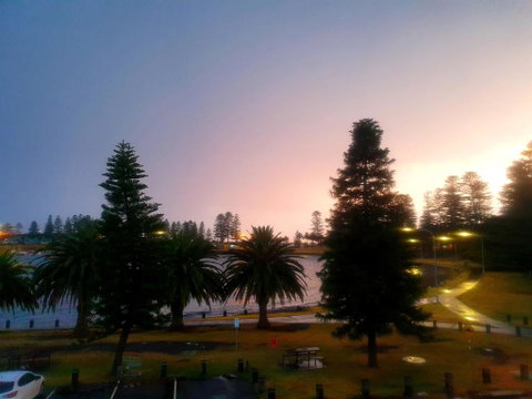 Kiama Harbour View - Accommodation Mermaid Beach 0
