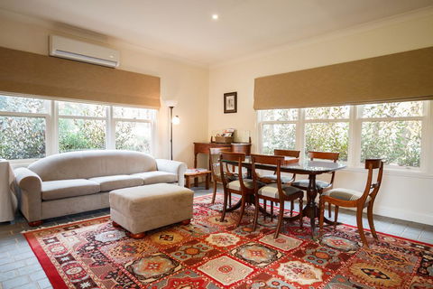 King River Cottage - Accommodation Mermaid Beach 2