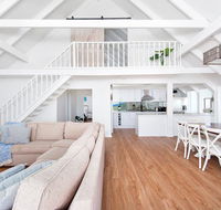 Kingsley Beach House - Boat Harbour - Accommodation Mermaid Beach