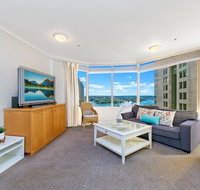 KOZYGURU THE ROCKS HARBOUR BRIDGE VIEW 1 BED APT SWIMMING POOL NTR098 - Accommodation Mermaid Beach