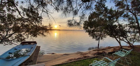 LAKEFRONT And SUNSET HAVEN - Accommodation Mermaid Beach 1