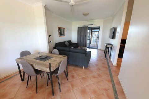Lakeview Apartments - Accommodation Mermaid Beach 0