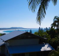 LaMaison de Shines 13 Dulconghi Street - Accommodation Mermaid Beach