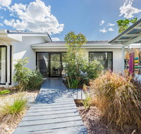 Lamour Holiday Beach House - Accommodation Mermaid Beach