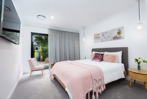 Lamour Holiday Beach House - Accommodation Mermaid Beach 3