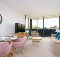 Large Modern 2 Bedroom Apartment near Lake Claremont - Accommodation Mermaid Beach