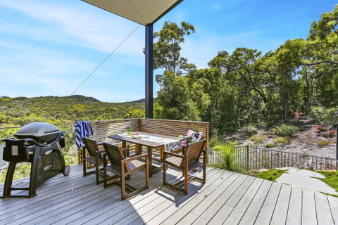 Leaf House - Accommodation Mermaid Beach 1