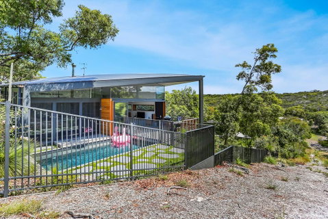 Leaf House - Accommodation Mermaid Beach 2
