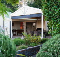 Linfield Cottage - Accommodation Mermaid Beach