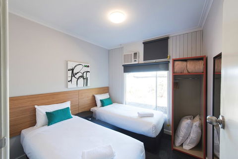 Links Hotel - Accommodation Mermaid Beach 0