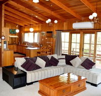 Lisieux - Accommodation Mermaid Beach