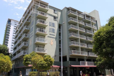 Luma Luma Holiday Apartments - Accommodation Mermaid Beach 2
