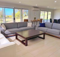 Luxury 3BR Home with KING Bed Metung - Accommodation Mermaid Beach