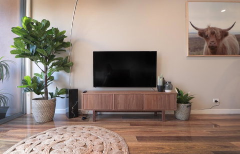 LUXURY Davcorp Executive Rentals - Free Wifi Wine Netflix And Parking In Brompton - Accommodation Mermaid Beach 2