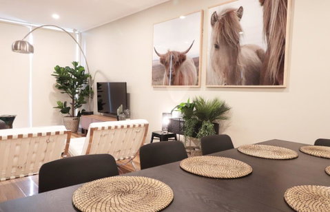 LUXURY Davcorp Executive Rentals - Free Wifi Wine Netflix And Parking In Brompton - Accommodation Mermaid Beach 3