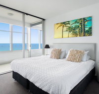 Luxury Private 3 Bedroom at the Q Surfers Paradise - Accommodation Mermaid Beach