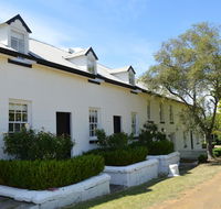 Lythgo's Row Colonial Cottages - Accommodation Mermaid Beach