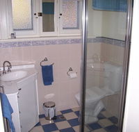 MacDonnell House Naracoorte - Accommodation Mermaid Beach