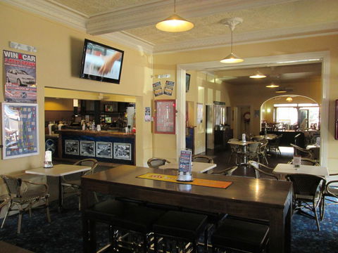 Maclean Hotel - Accommodation Mermaid Beach 3