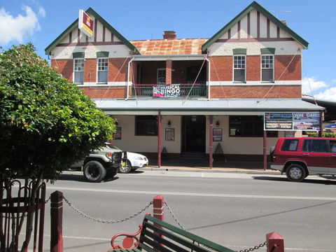 Maclean Hotel - Accommodation Mermaid Beach 0