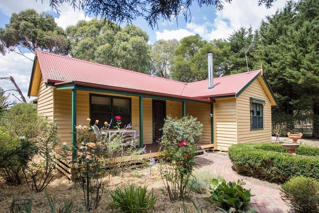 Miners Rest VIC Accommodation Mermaid Beach