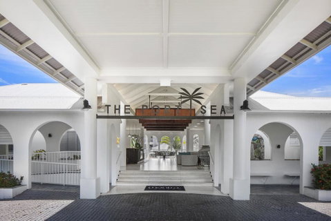 Mantra PortSea - Accommodation Mermaid Beach 3