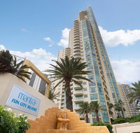 Mantra Sun City - Accommodation Mermaid Beach
